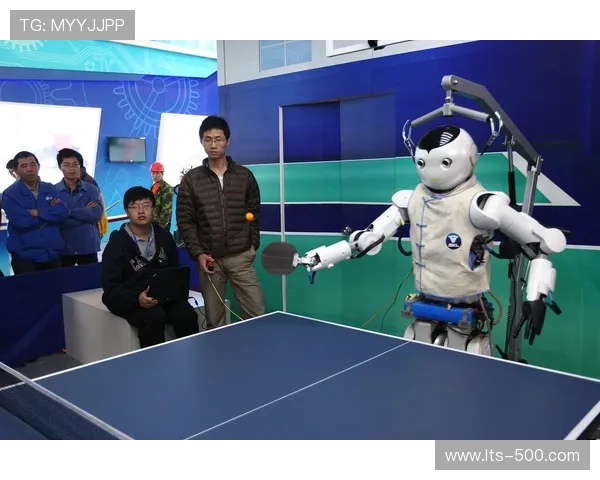 机器人陪练系统加速布局健身场景 提供标准化指导服务